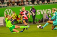 241012_HMB_vflwolfsburg_fcbayernmuenchen_XHHUX_7571